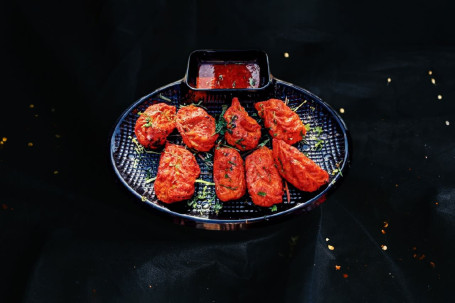 Tandoori Veg Momos (8 Pieces)