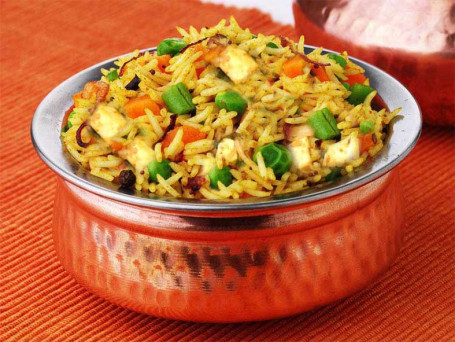 Mashi Special Veg Dum Biryani