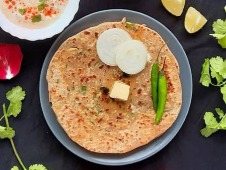 Panjabi Aloo Pyaz Paratha 2Pcs With Butter