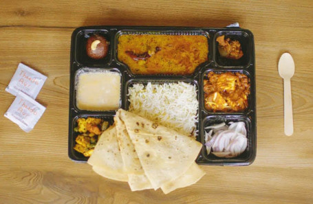 Veg Exrtra Special Thali