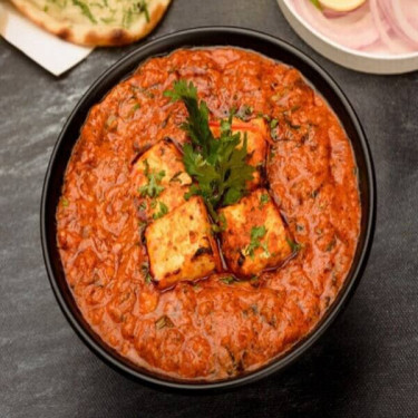 Paneer Tikka Masala [600 Gms -served With 2 Baby Lachha Paratha]