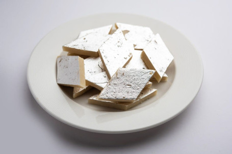 Triangle Khoya Barfi 1Kg