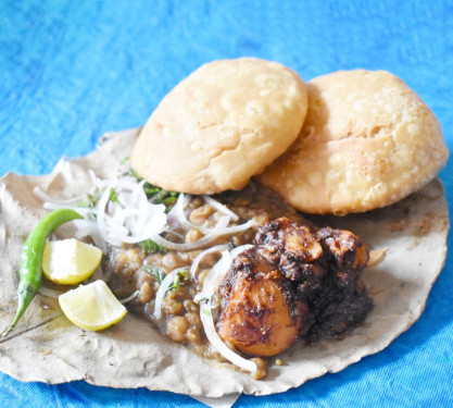 Khasta Kachori Soft Kachori With Aloo Matar