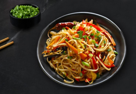 Pepper Garlic Veg Udon Noodle