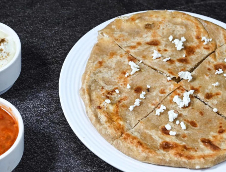 Paneer Paratha [2Pcs]+Hari Chutney/Dahi+ Dessert.