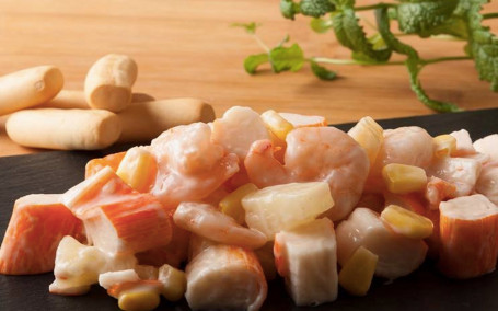 Ensalada De Cangrejo Y Gambas