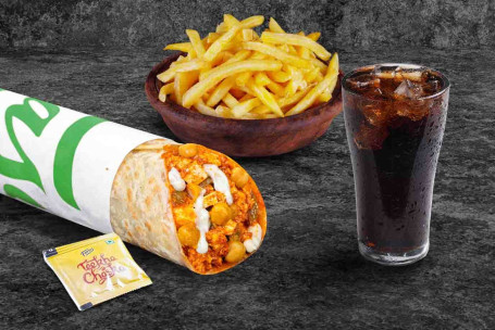 (Pour 1) Chole Paneer Wrap Fries Thums Up Repas