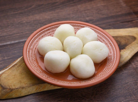 White Rasgulla (1 Pcs)