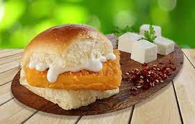 Grilled Paneer Vada Pav