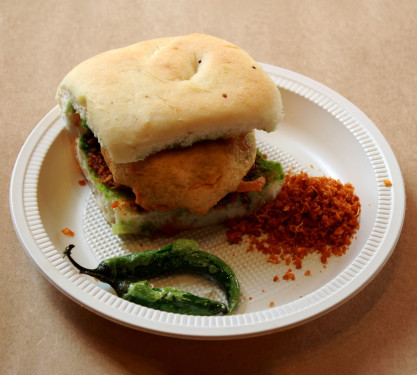 Classic Vada Pav-(1 Pcs)