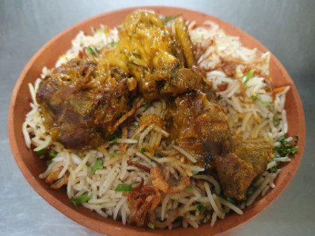 Mutton Hyderabadi Matka Biryani 1/2Kg