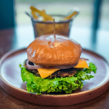 Red Chimichuri Chicken Burger 4 Inch