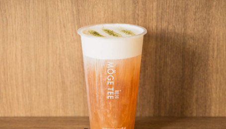 Cheese Foam Peach Oolong Tea Zhī Shì Táo Xiāng Wū Lóng Chá