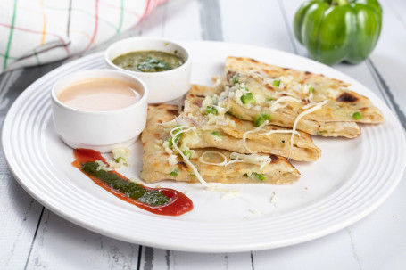 Special Double Veg Cheese Naan (1 Pc)