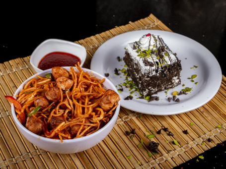 Veg Chowmein Choco Pista Pastry