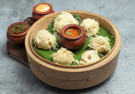 Cheesylicious Steamed Momos [5Pieces]