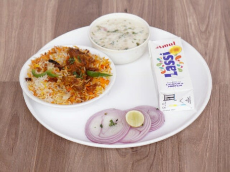 Biryani Combo Mutton(Mutton Biryani Raita Amul Lassi Onion Salad)