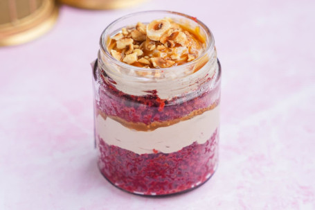 Eggless Crimson Cake Jar