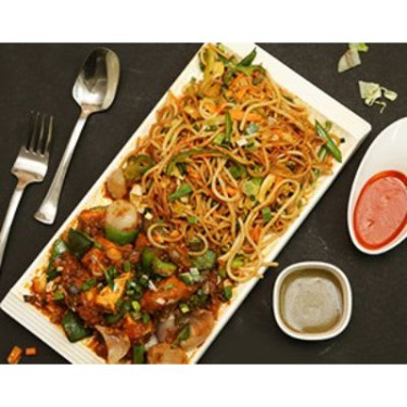 Chilly Paneer Noodles Combo