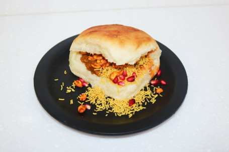 Refugee Dabeli