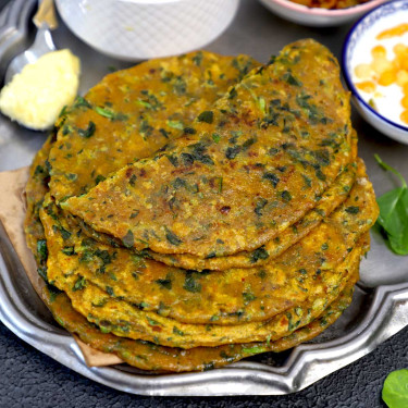 Methi Paratha (2 Pc)