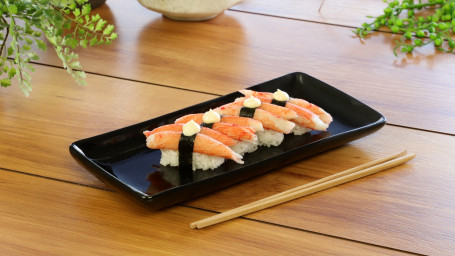 Kanikama Nigiri Pieces