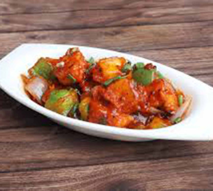 Wok Fried Chicken Tossed In Manchurian Sauce