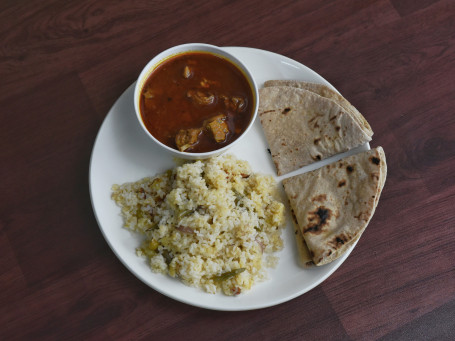 Veg Pulao+Mutton Curry+2Nos Chapati