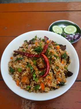 Axomiya Style Chicken Fried Rice