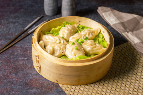 Chicken Steamed Cheese Momos[6 Pieces]