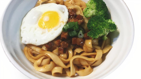 Noodles with Chef's secret sauce/gǔ zǎo wèi gān bàn miàn
