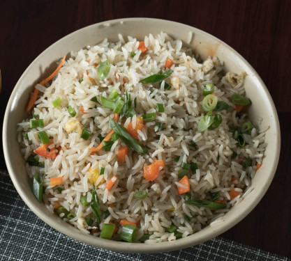 Veg Pulao With Paneer Butter Masala Comboo Salad And Chutney