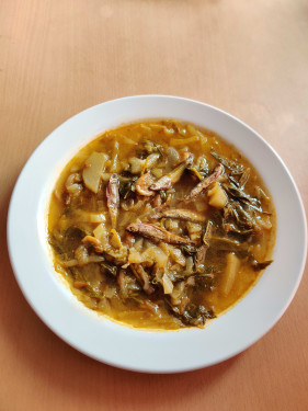Chamthong [Boil Veg Dryfish Curry]