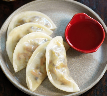 Veg Dumpling In Chilli Soy