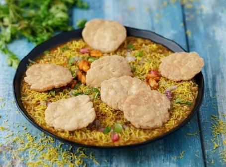 Papdi Chaat With Chole [1 Plate]