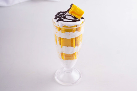 Mango Cheesecake Sundae.