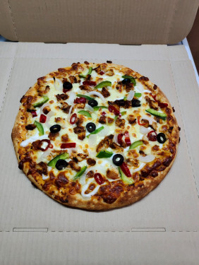 Chef's Special Chiken Pizza 7