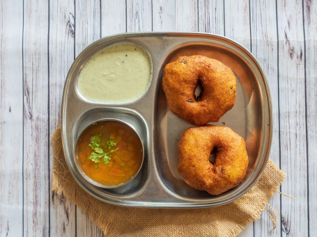 Medu Vada (Plate Of 2 Pcs)