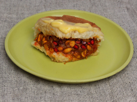 Butter Fried Dabeli (Amul)