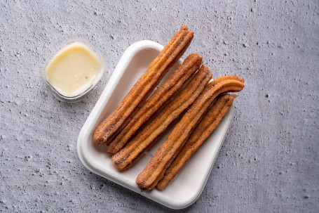 Churros With White Choclate Dip