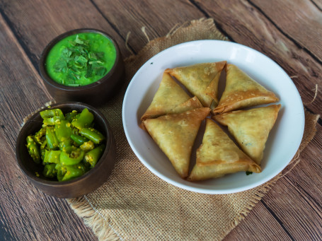 Dal Samosa (Fried)