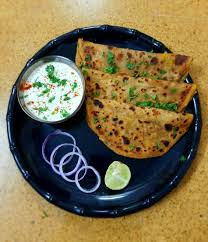 Paratha(2Pcs) Masala Curd