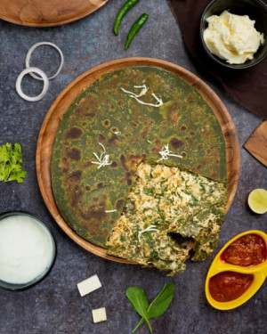 Paneer Palak Cheese Paratha