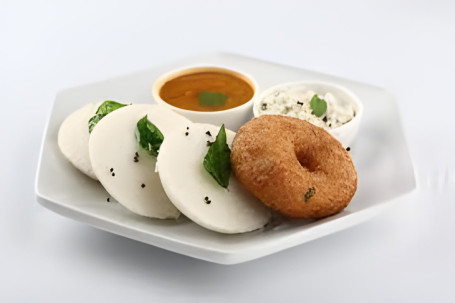 Idli (1Pcs) Mendu Vada (1Pcs)