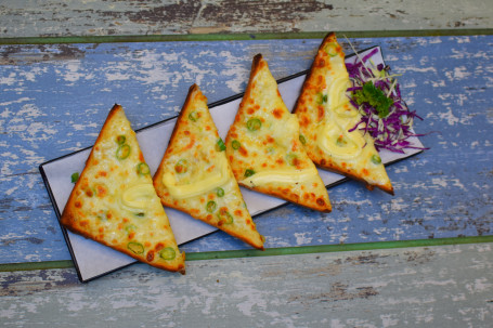 Cheese Chilly Bread Round 7 Bread