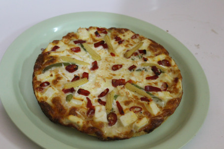 9 Medium Del Paneer Pizza
