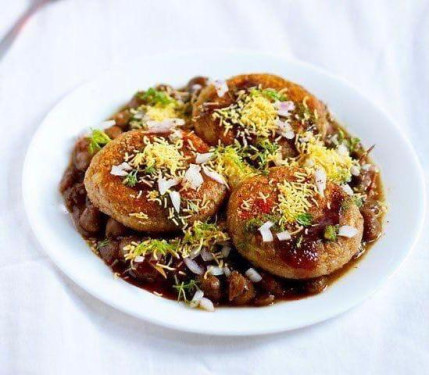 Aloo Tikki With Chole (1 Pc)