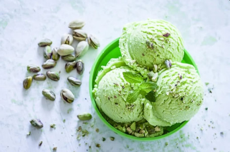 Mawa Malai Pista Icecream (100 Ml