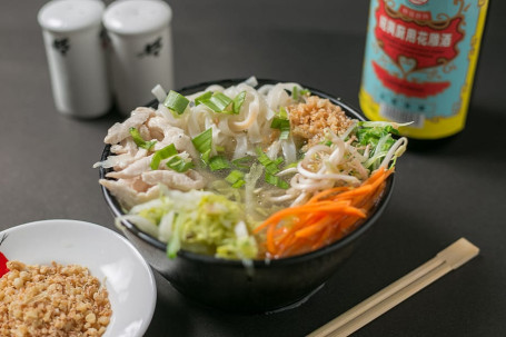 Chicken Noodle Soup With Burnt Garlic