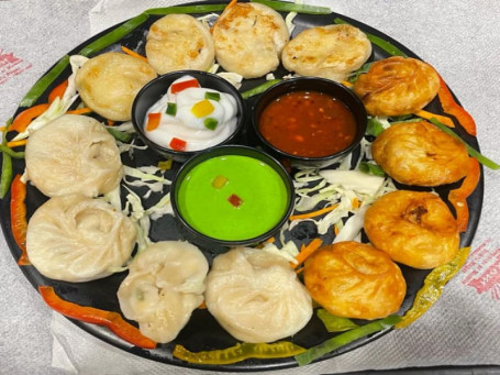 Paneer Momos Platter 9 Pieces [Steamed+Fried+Pan Fried]